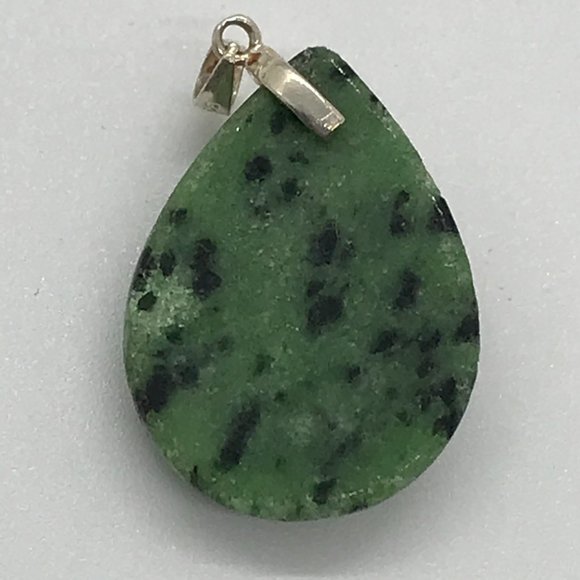 Ruby in Zoisite Pendant with Leaf Bail - Picture 14 of 15